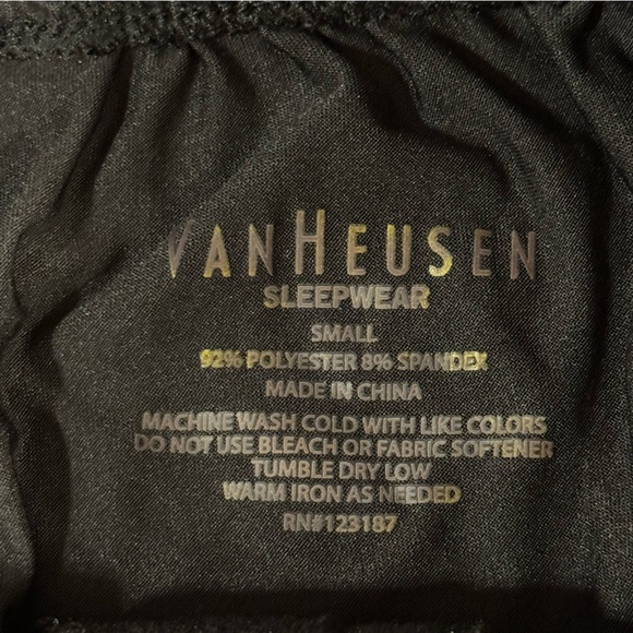 NWT Van Heusen Black Sweatpants with Elastic Waistband Mens Size S - Picture 3 of 4